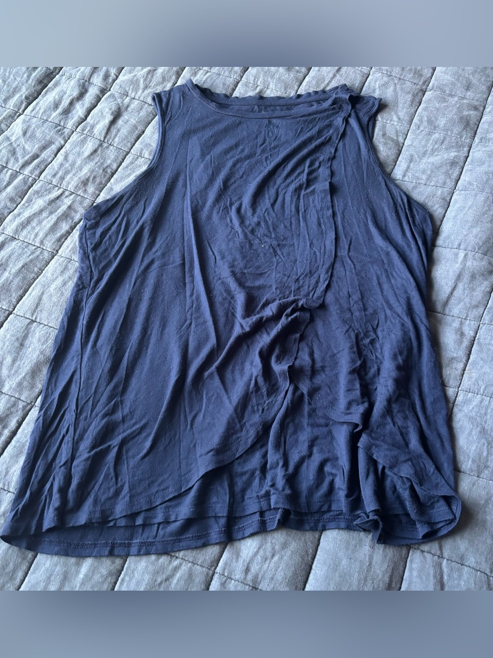 Women’s aglow maternity nursing navy blue tank top size large